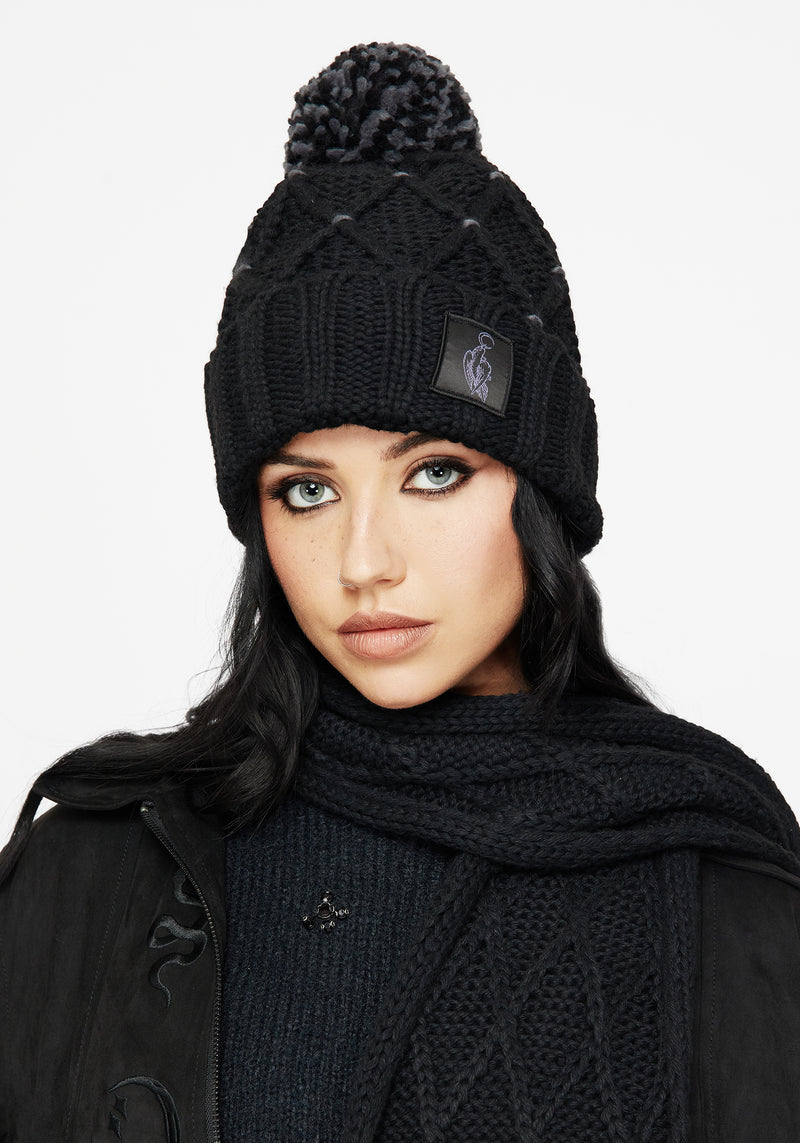 Layla Criss Cross Bobble Hat