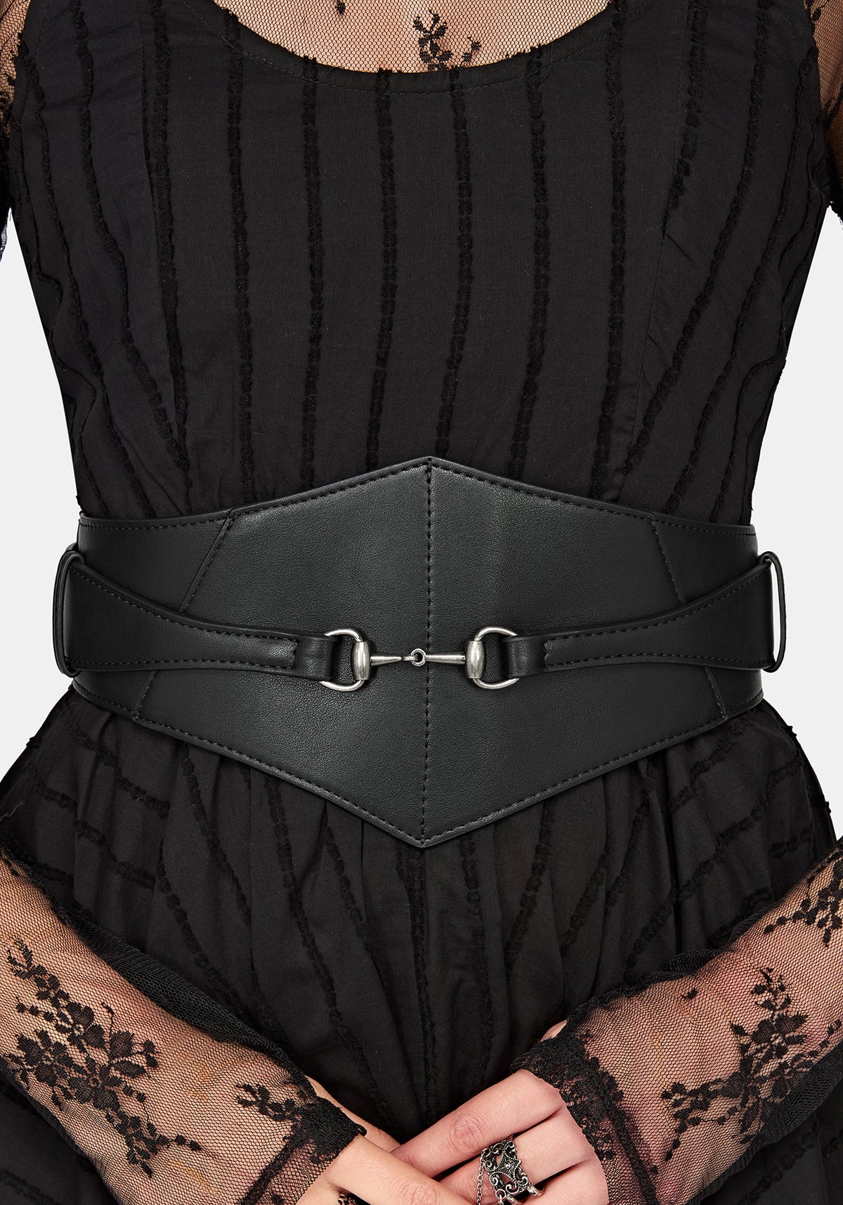 Drayna Snaffle Clasp Waist Belt