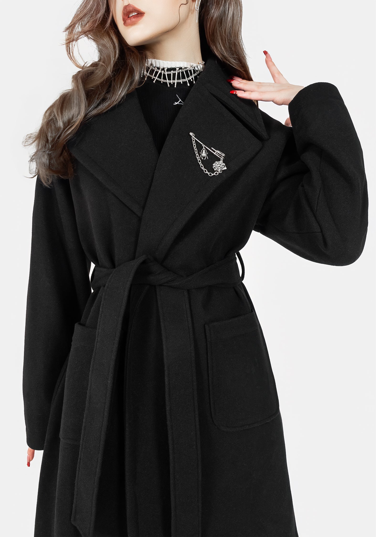 Disturbia | Meltdown Oversized Coat with Brooch - Black | Coats