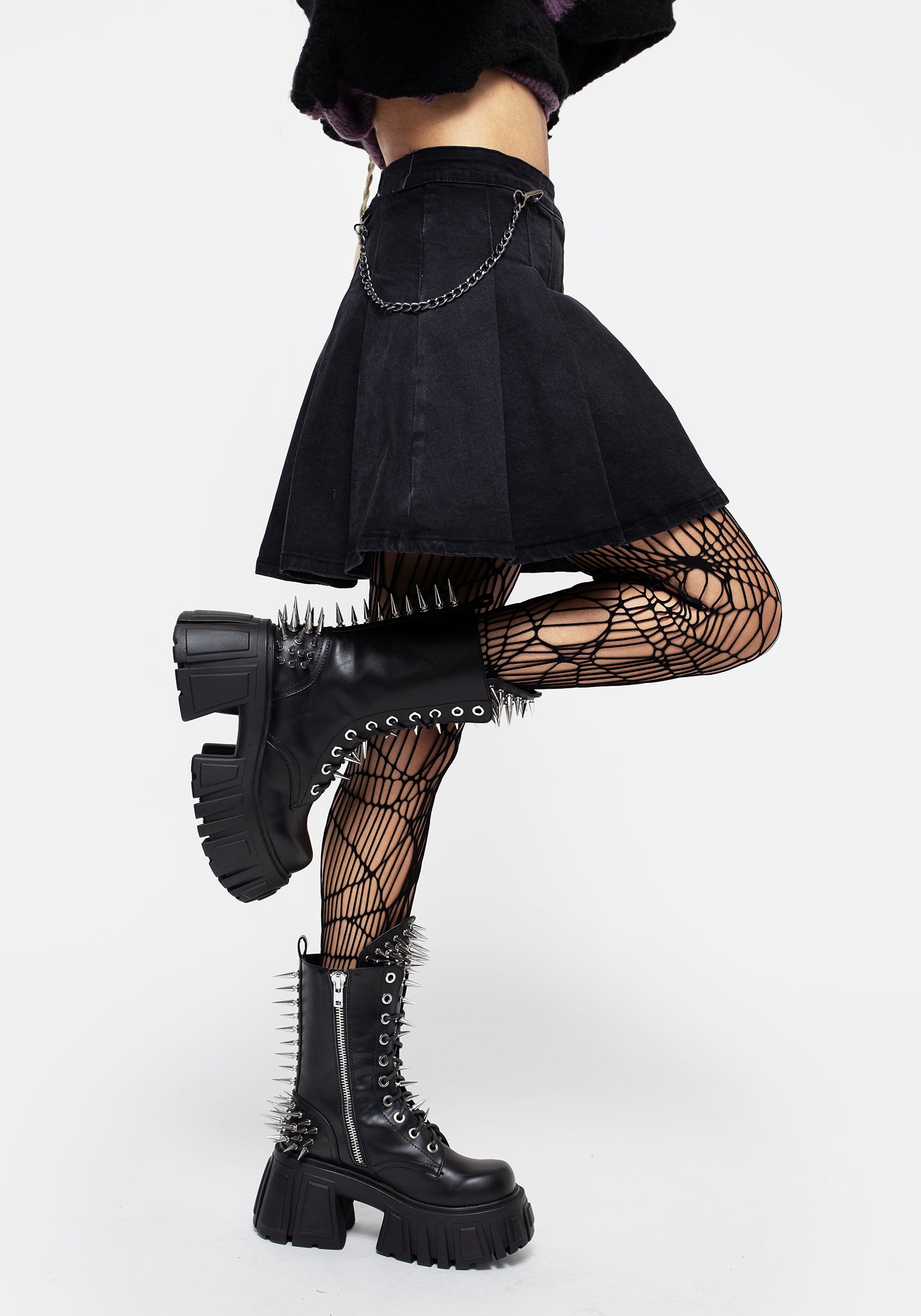 Cobweb Patterned Fishnet Tights – Disturbia