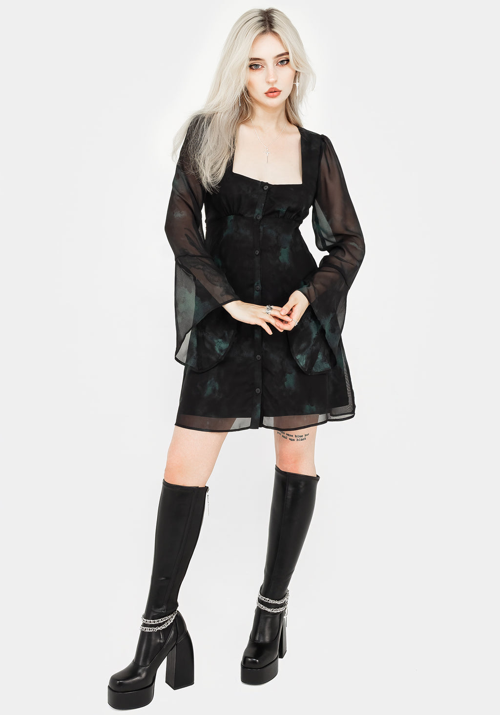 Lichen-Bell-Sleeve-Chiffon-Mini-Dress – Disturbia