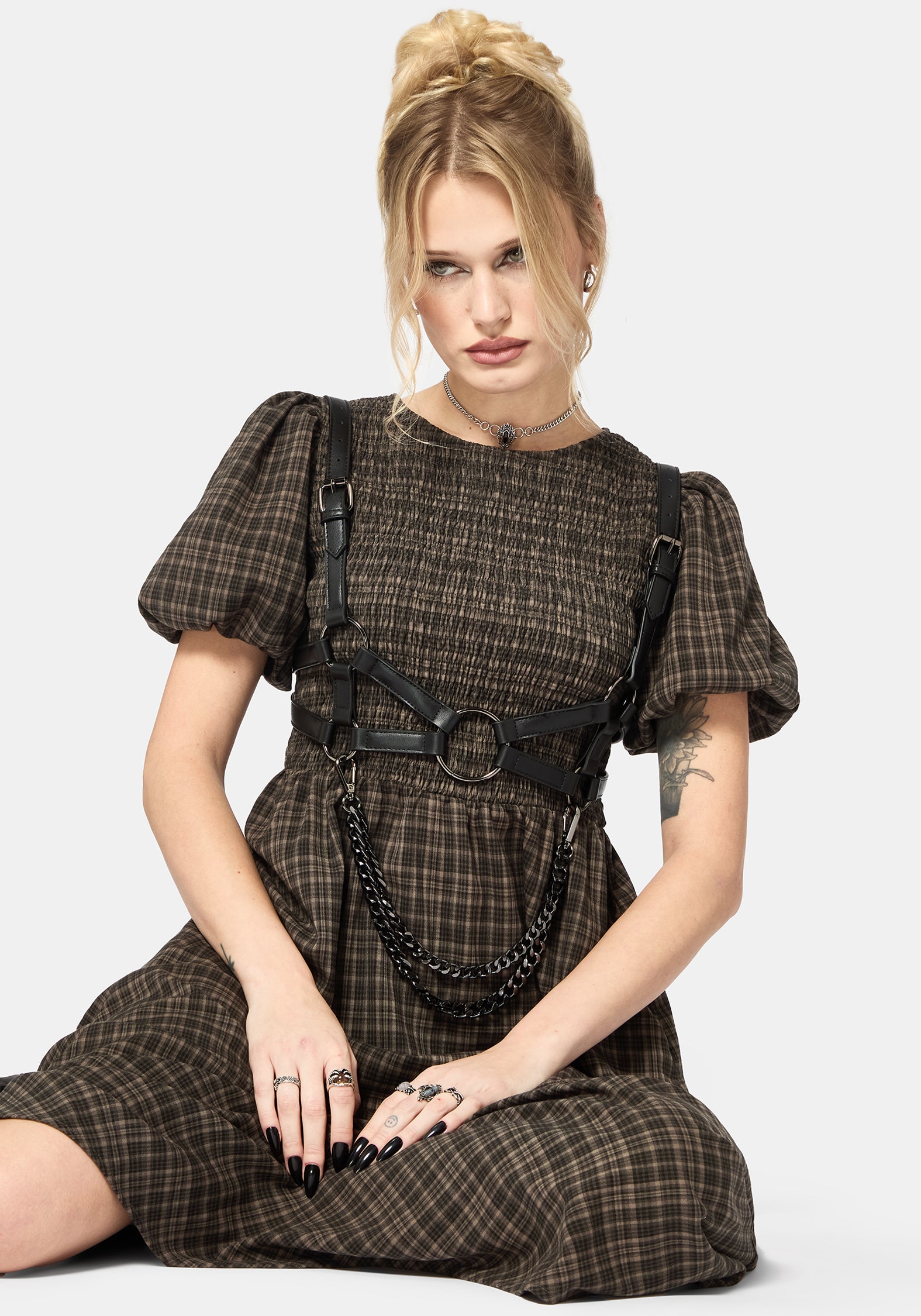 Velen Cut Out Chain Harness