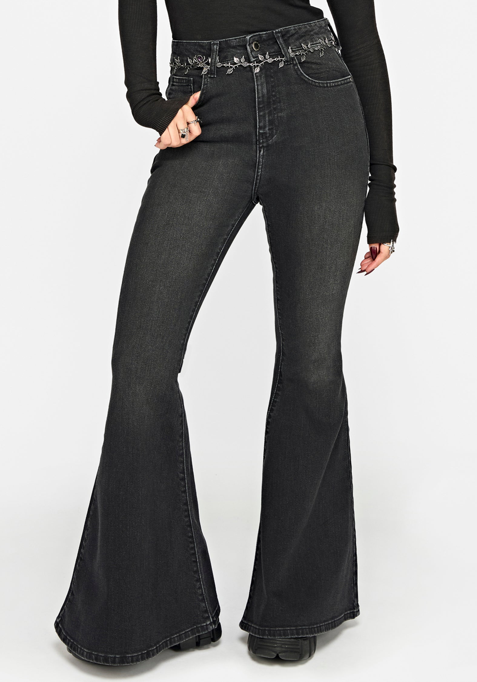 Valencia Extreme Flare Jean
