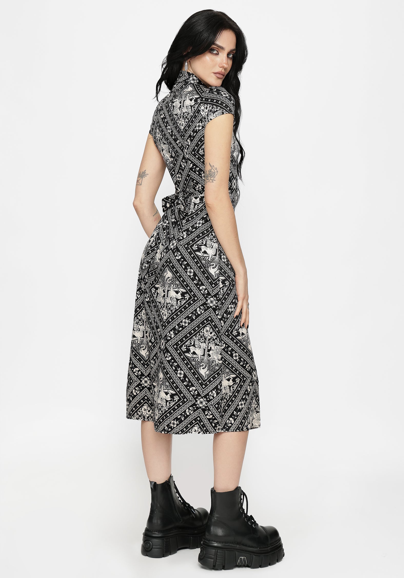 Hexweave Print Fitted Midi Shirt Dress