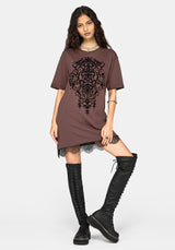 Leucosia Lace Trim Graphic T-Shirt Dress