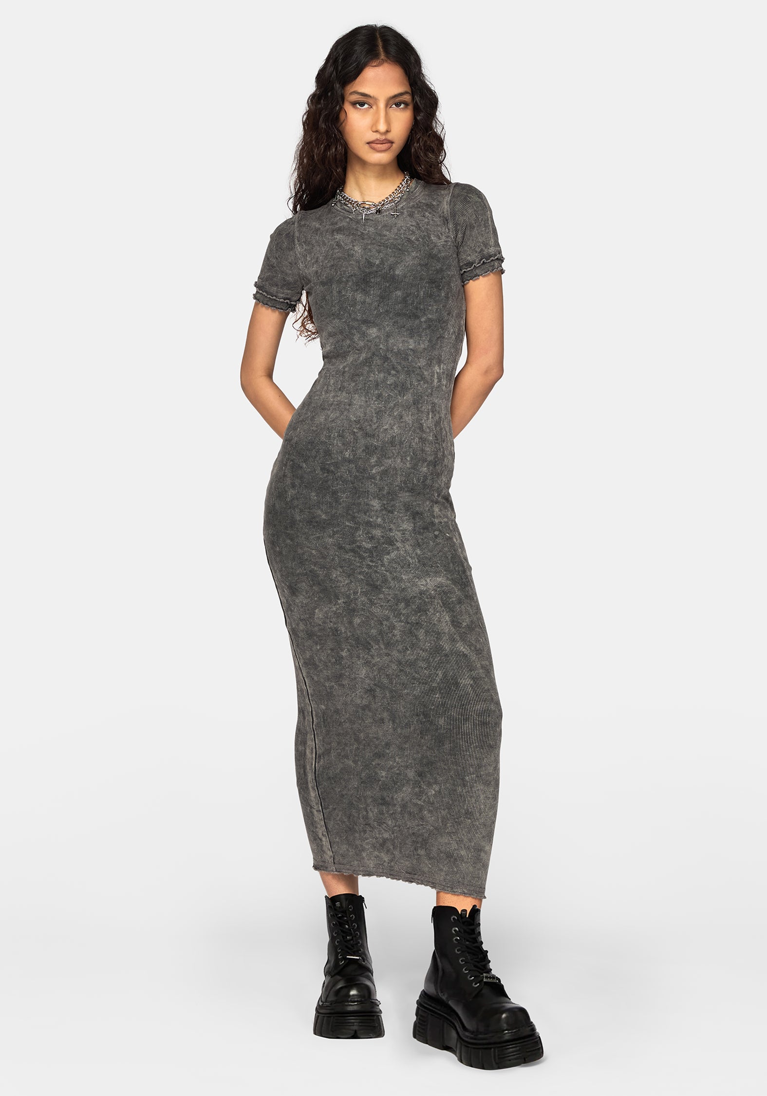 Stori Ribbed Short Sleeve Midi Dress