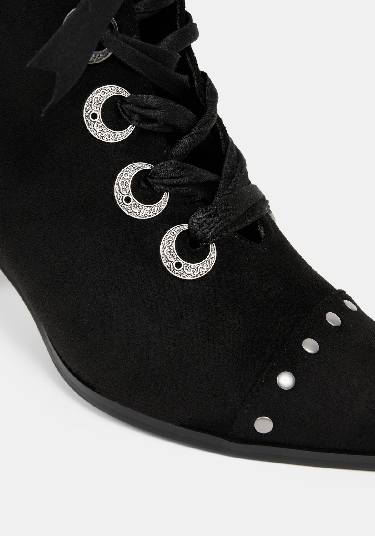 Morvella Pointed Studded Boots UK 6