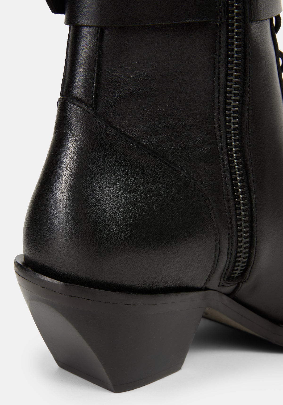 Spinelle Leather Cathedral Buckle Boot UK6