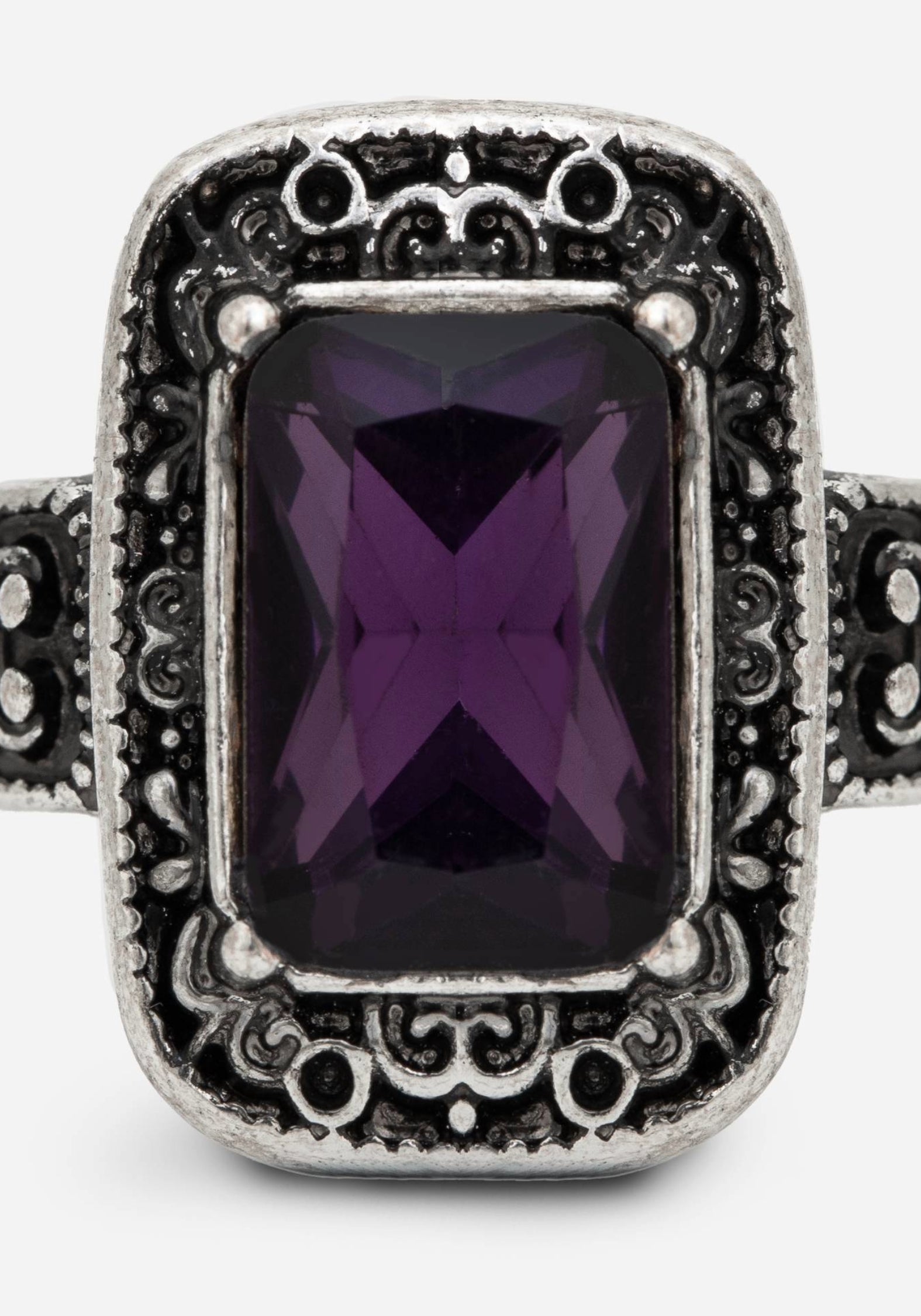 Domra Vintage Ring