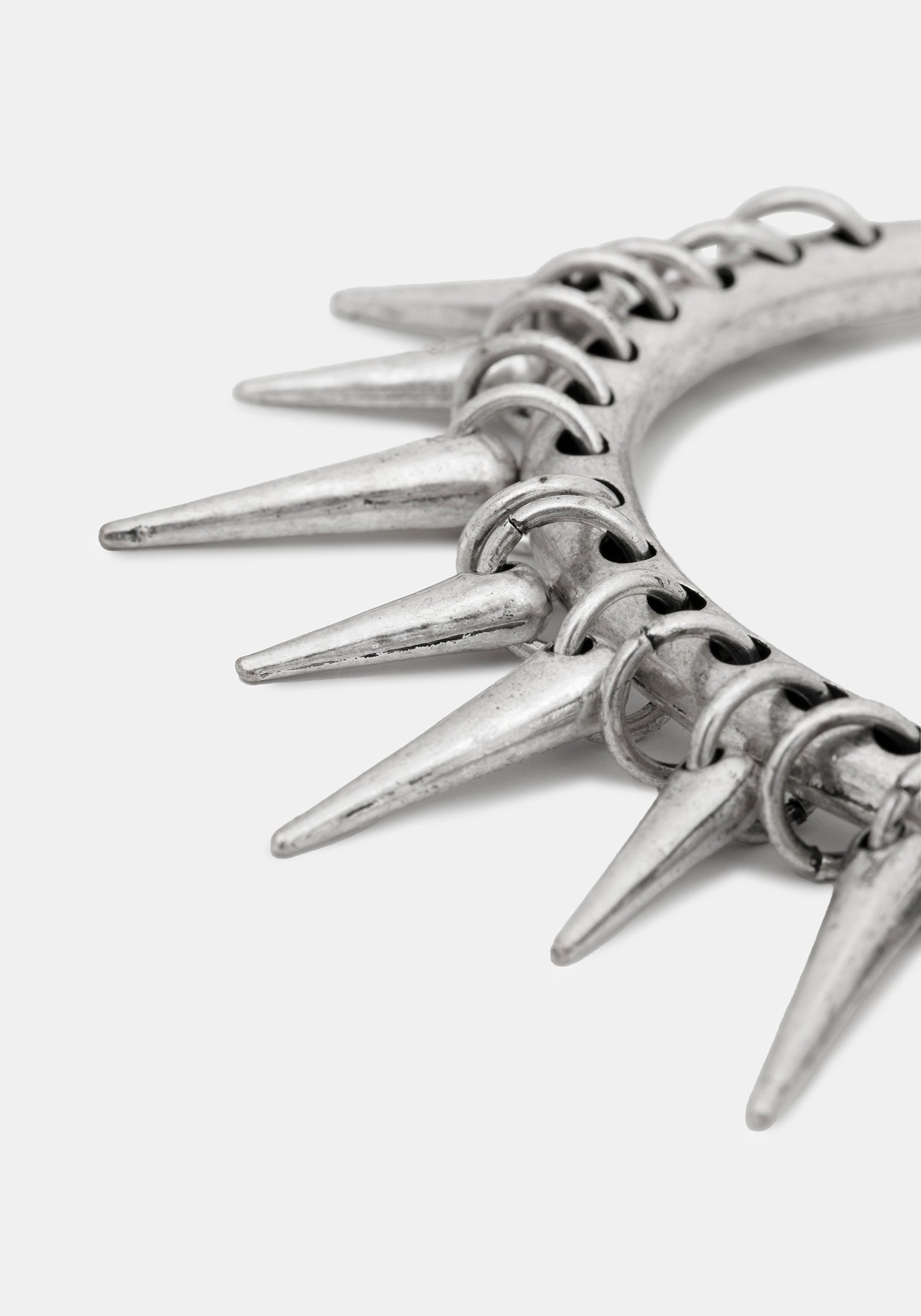 Gloryx Spike Pierced Cuff
