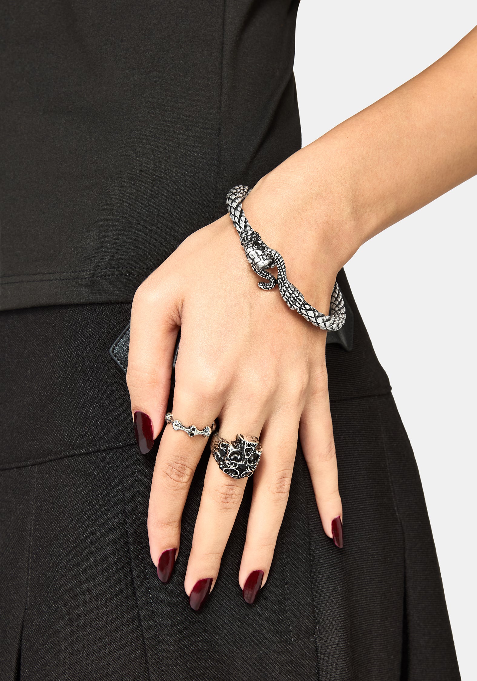 Scorthex Snake Cuff