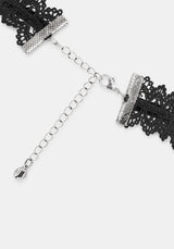 Evara Ornate Lace Choker