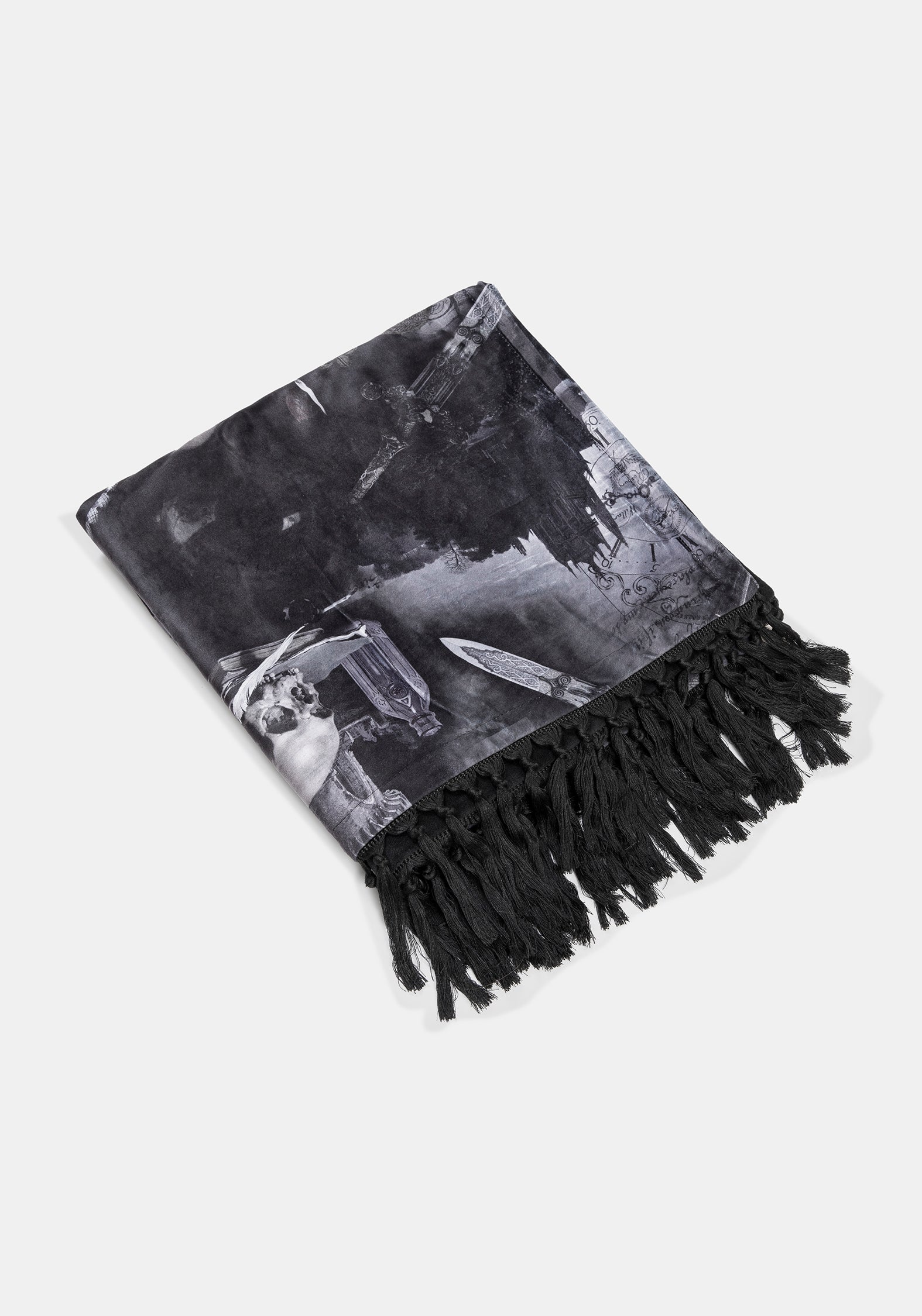 Nox Velvet Tassel Blanket