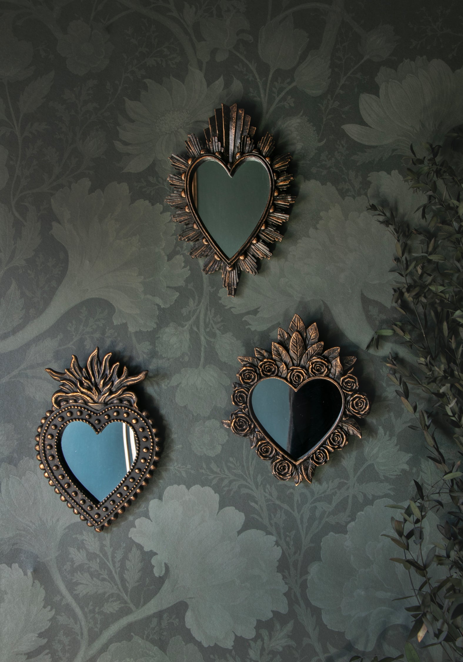 Noctara Heart Mirrors Set of 3