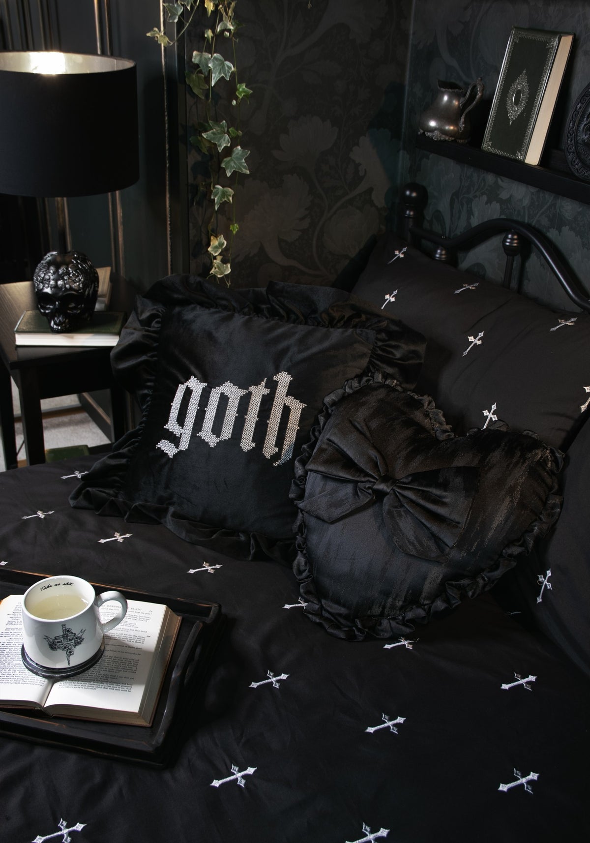 Vurlo Embroidered Cross Bedding -  US King