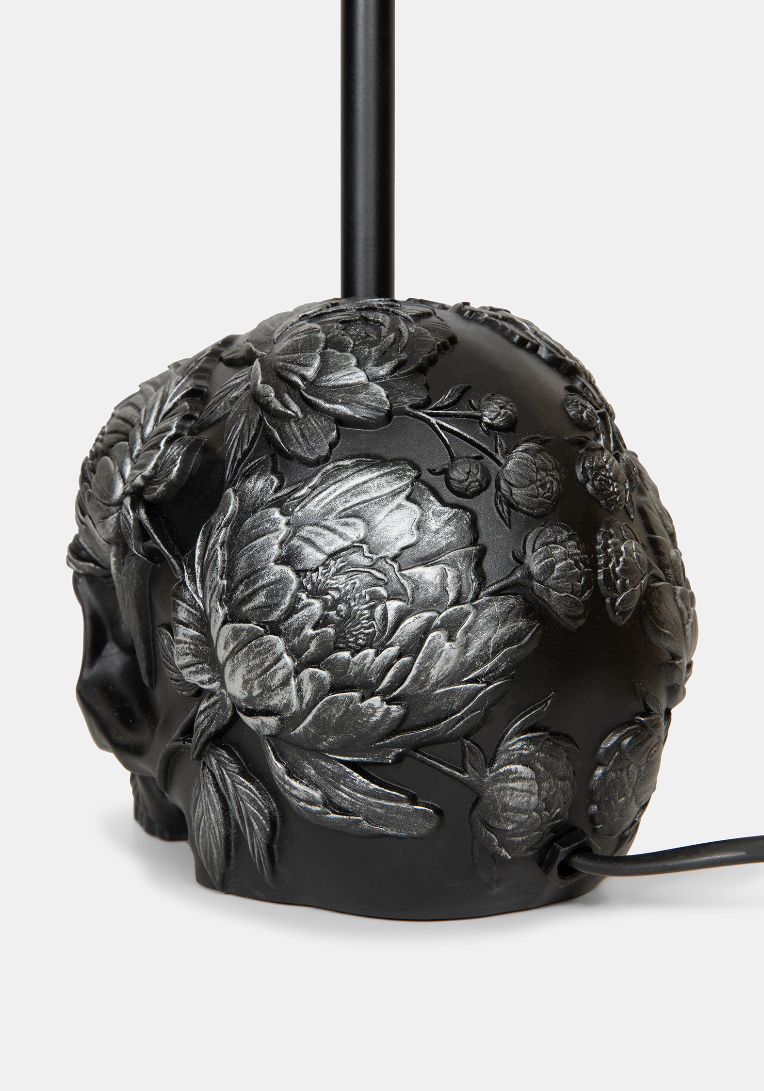 Vellume Skull Lamp - Disturbia X The Blackened Teeth