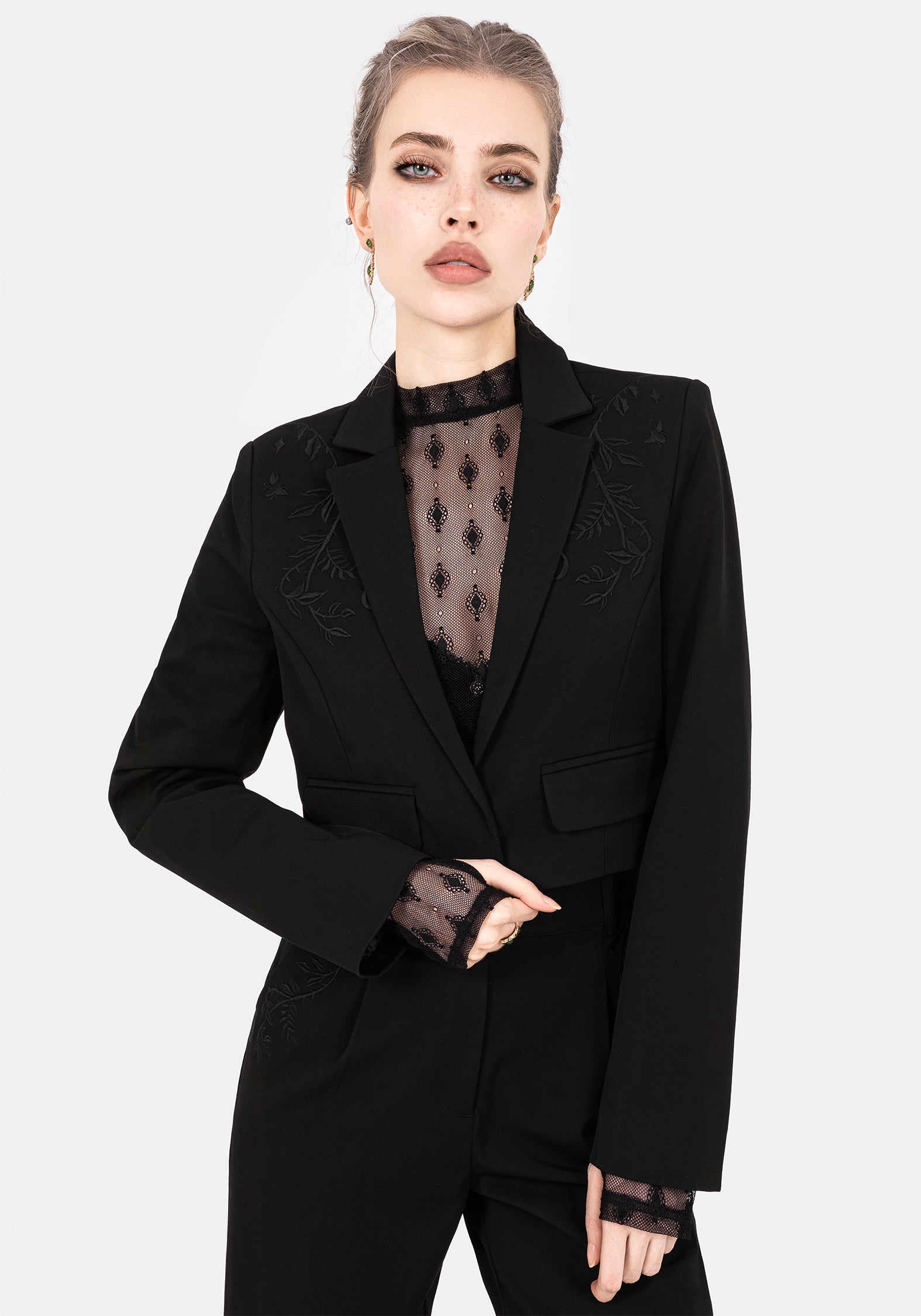 Mona Embroidered Crop Blazer