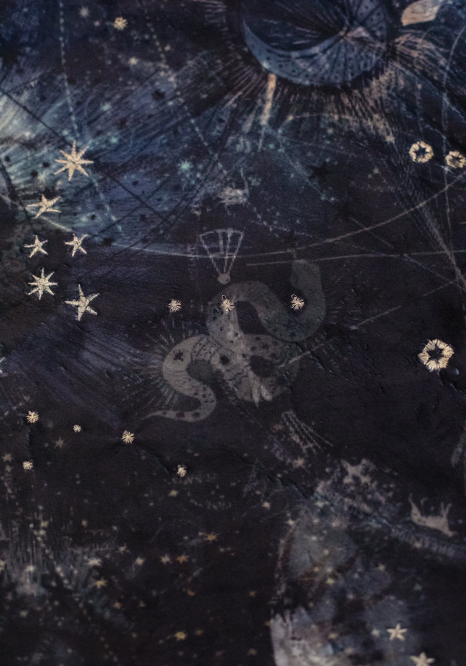 Astrevia Velvet Celestial Tassel Blanket