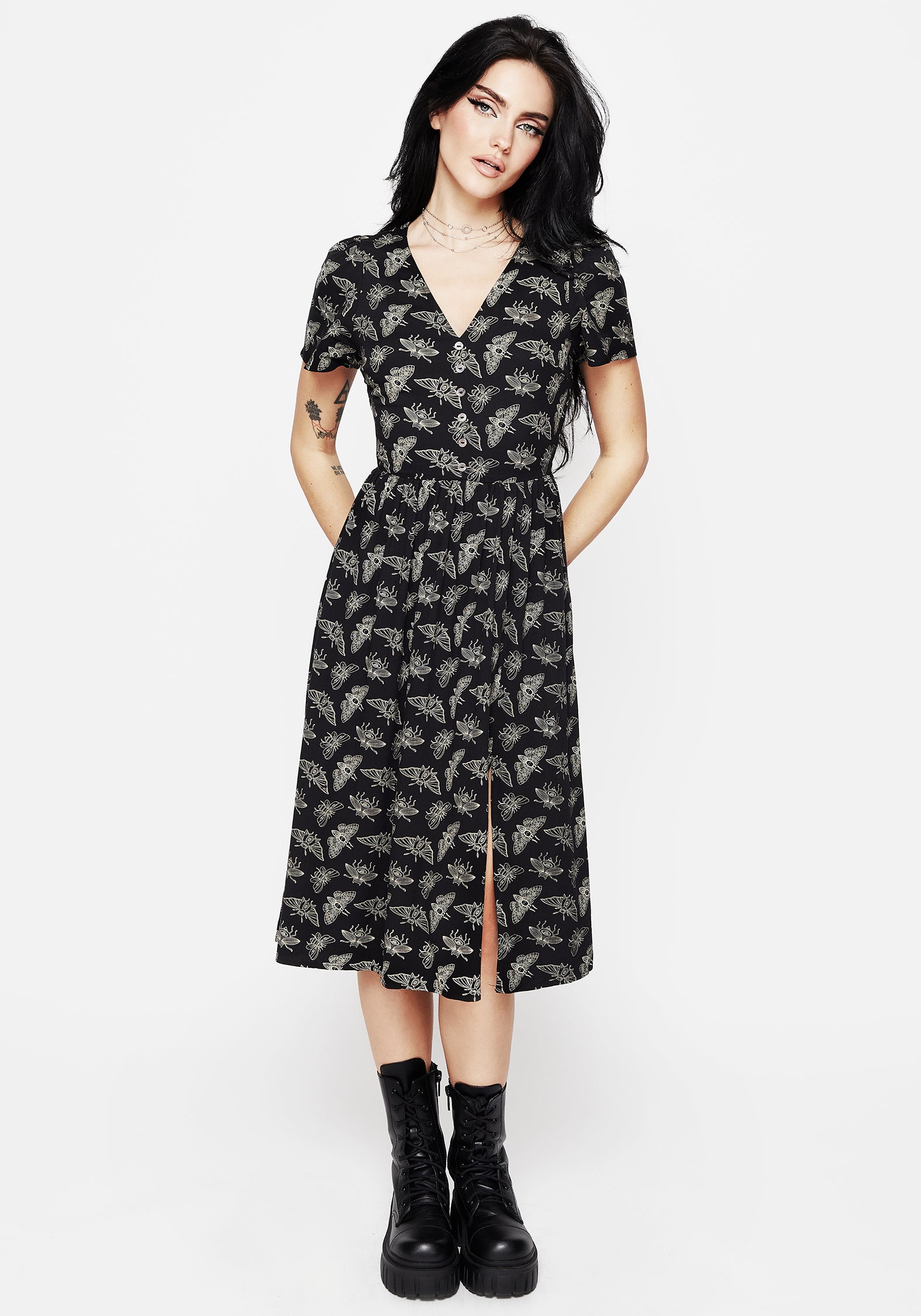 MORTMOTH SHORT SLEEVE MIDI DRESS