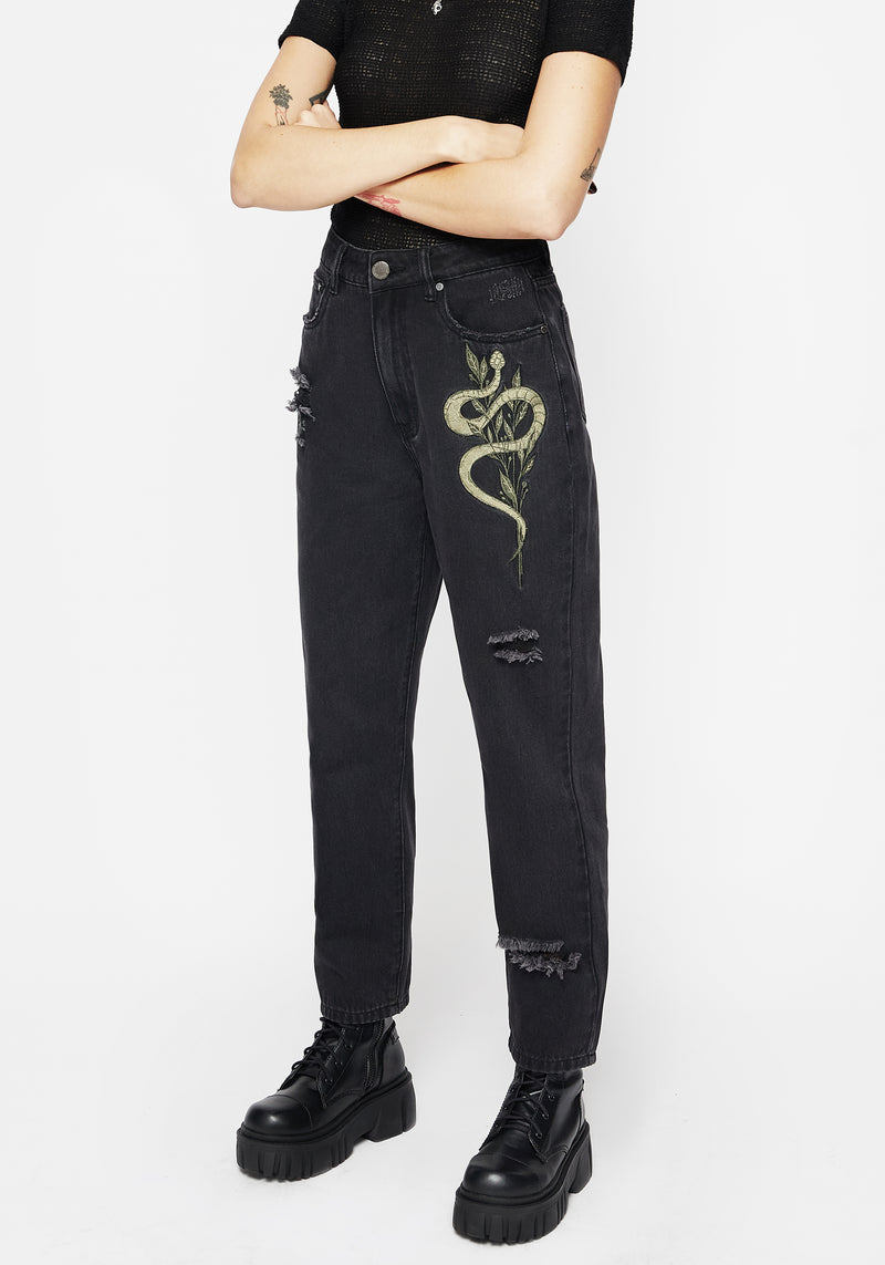 Nirah Embroidered Distressed Mom Jeans