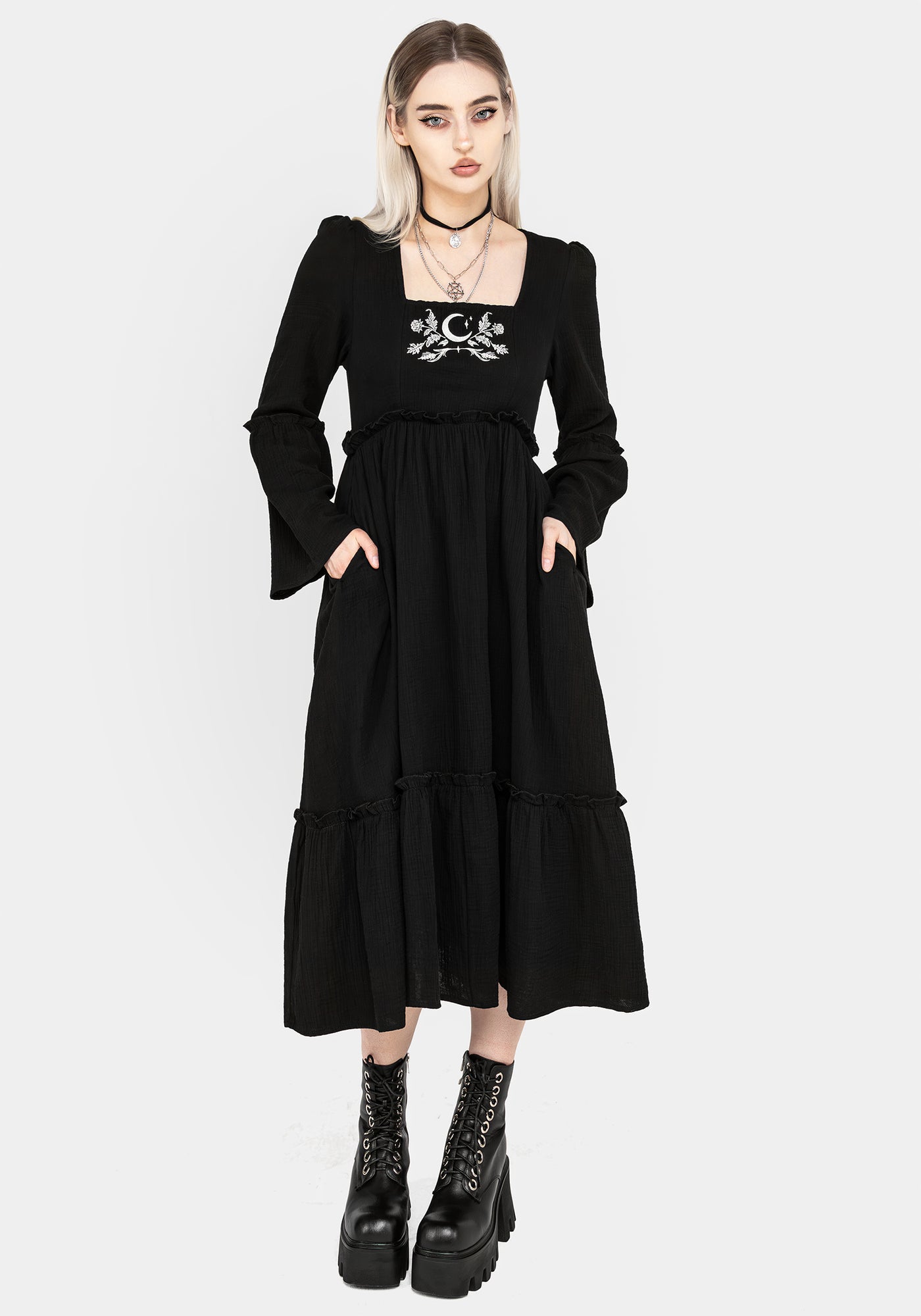 Disturbia | Aradia Embroidered Midi Dress