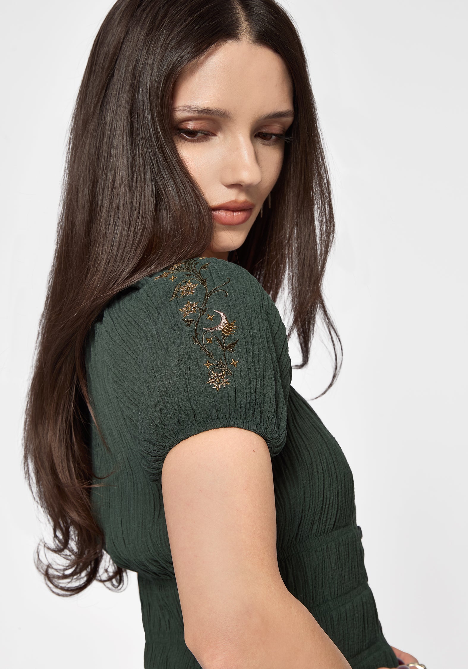 Elio Crinkle Embroidered Top