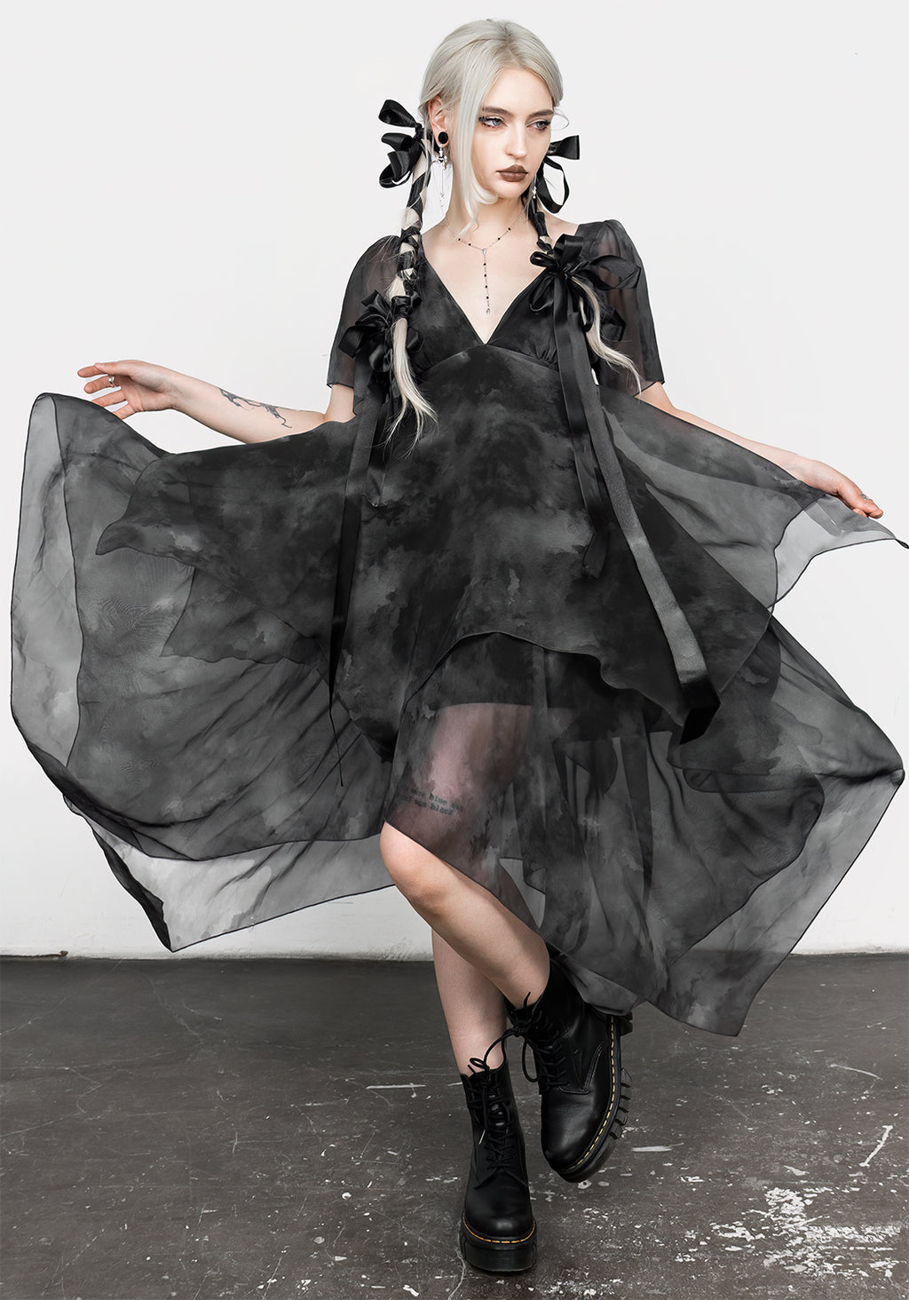 [WW20701] Iro | Midi Dress main image 0